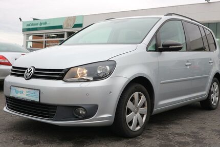 VW Touran 206.731 km 5.990 € Paderborn Schloß-Neuhaus 33104