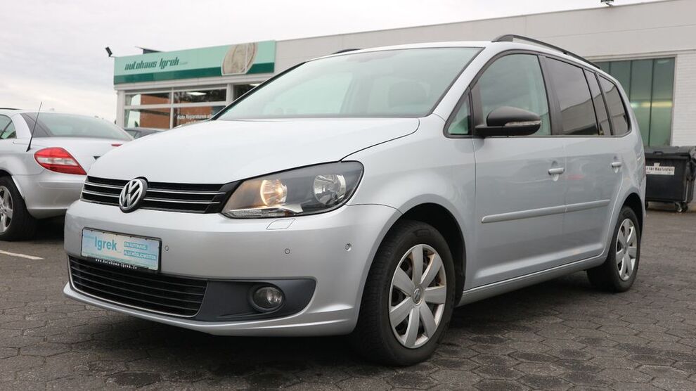 VW Touran 206.731 km 5.990 € Paderborn Schloß-Neuhaus 33104