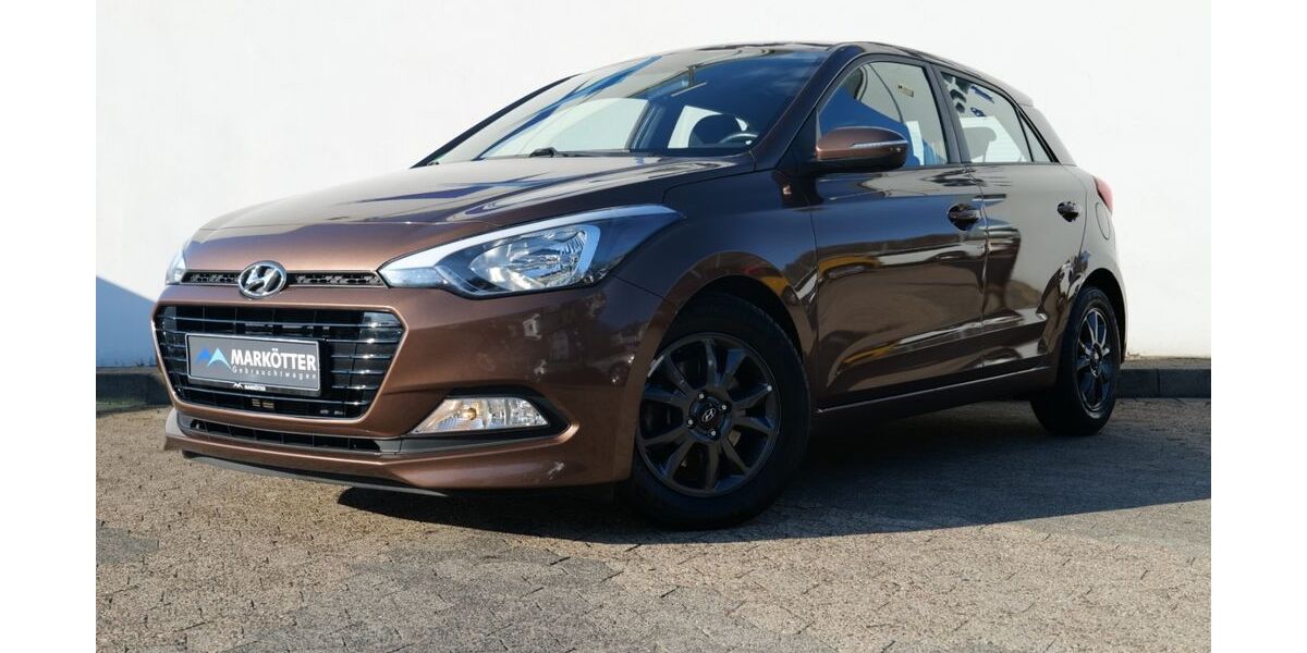 Hyundai i20 64.000 km 10.990 &euro; Bielefeld 33647