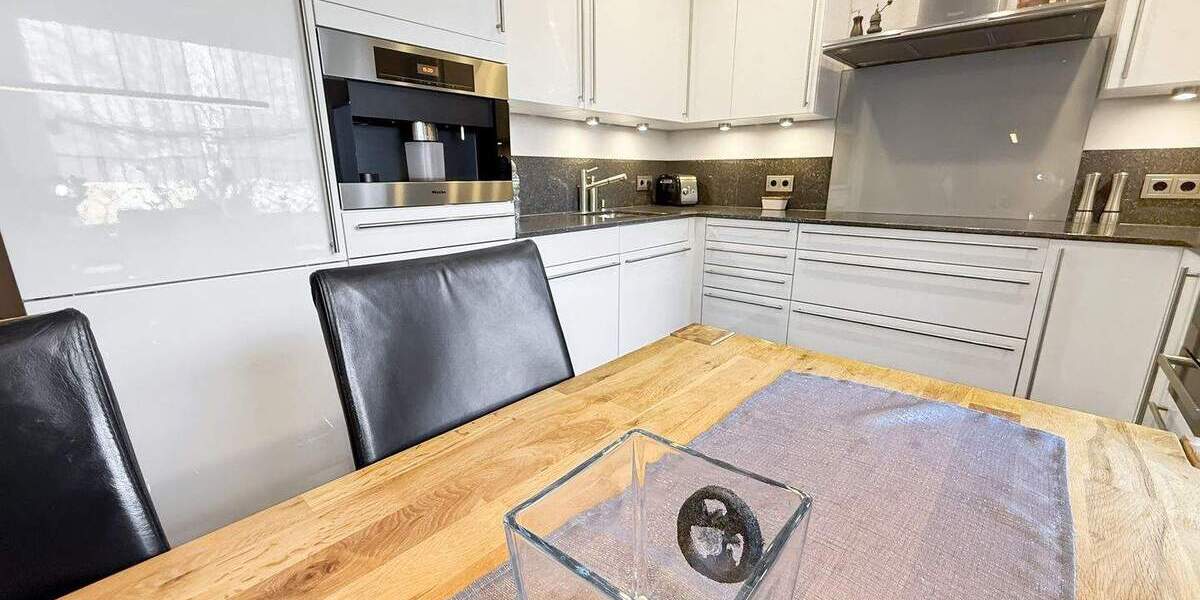 Mehrfamilienhaus, Wohnhaus Oerlinghausen Lipperreihe - 6 Zimmer, 182 m&sup2;, 469.000&euro; | Angebot:25732956