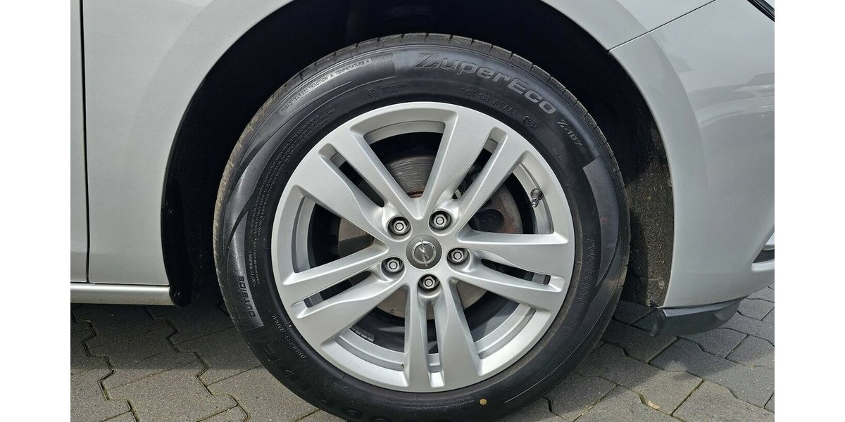 Opel Astra Sports Tourer NAVI AUS 2.HAND PDC 210.120 km 5.490 &euro; Löhne 32584