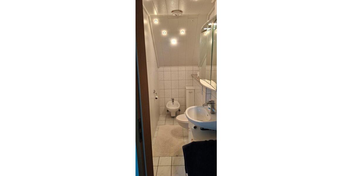 Einfamilienhaus Vlotho - 11 Zimmer, 270 m&sup2;, 499.000&euro; | Angebot:26989362