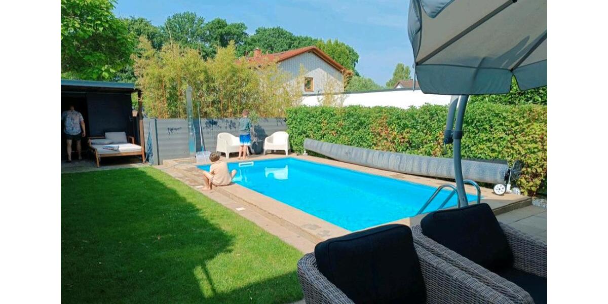 Reihenhaus Steinhagen - 4 Zimmer, 183 m&sup2;, 1.650&euro; | Angebot:25647278