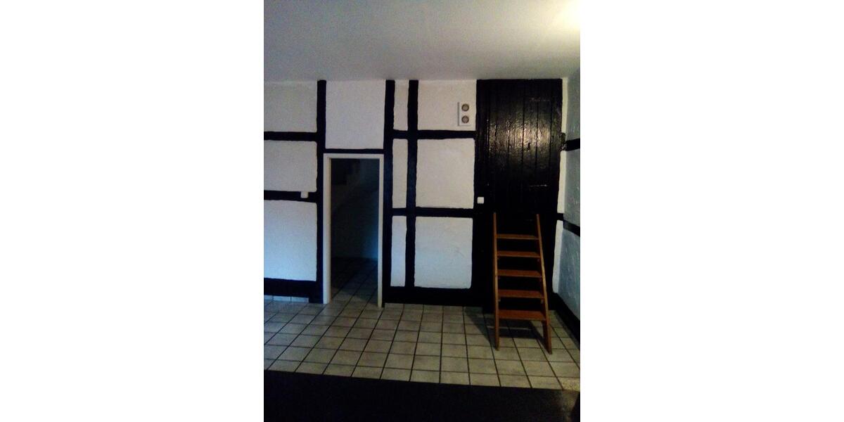 Einfamilienhaus Verl - 6 Zimmer, 141 m&sup2;, 850&euro; | Angebot:25755296