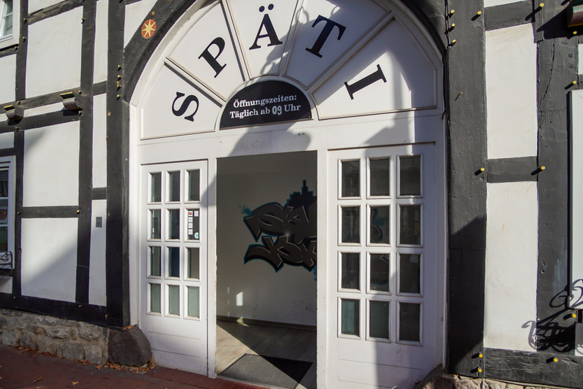 Top-Investment in Citylage – MFH mit Gewerbe in Massivbauweise mit attraktiver Fachwerkverblendung zimmer