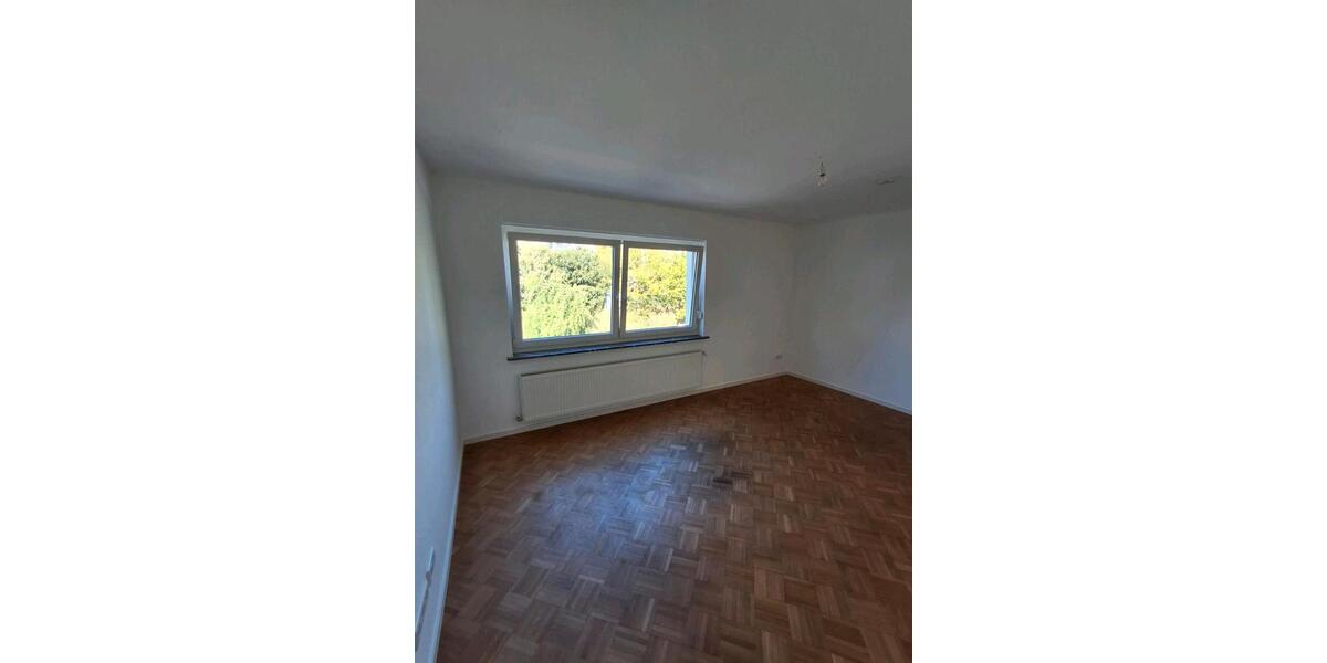 Etagenwohnung Detmold Hakedahl - 3 Zimmer, 62 m&sup2;, 746&euro; | Angebot:26405958