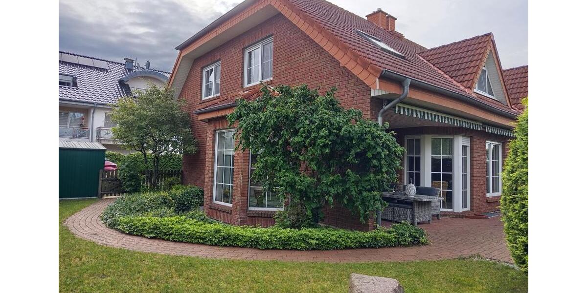 Doppelhaushälfte Schloß Holte-Stukenbrock Stukenbrock - 6 Zimmer, 180 m&sup2;, 520.000&euro; | Angebot:27155414