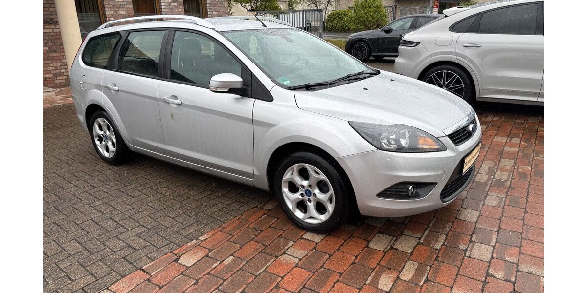 Ford Focus 194.800 km 3.250 &euro; Versmold 33775