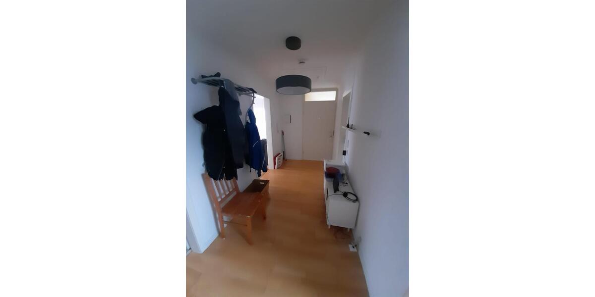 Dachgeschoßwohnung Bad Oeynhausen Rehme - 3 Zimmer, 90 m&sup2;, 550&euro; | Angebot:24326186