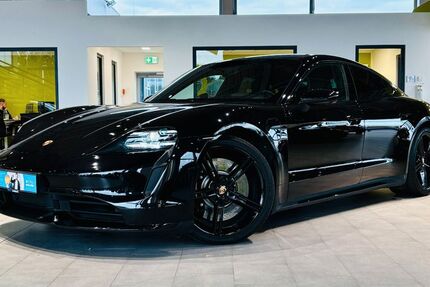 Porsche Taycan 71.207 km 76.995 € Herford 32052