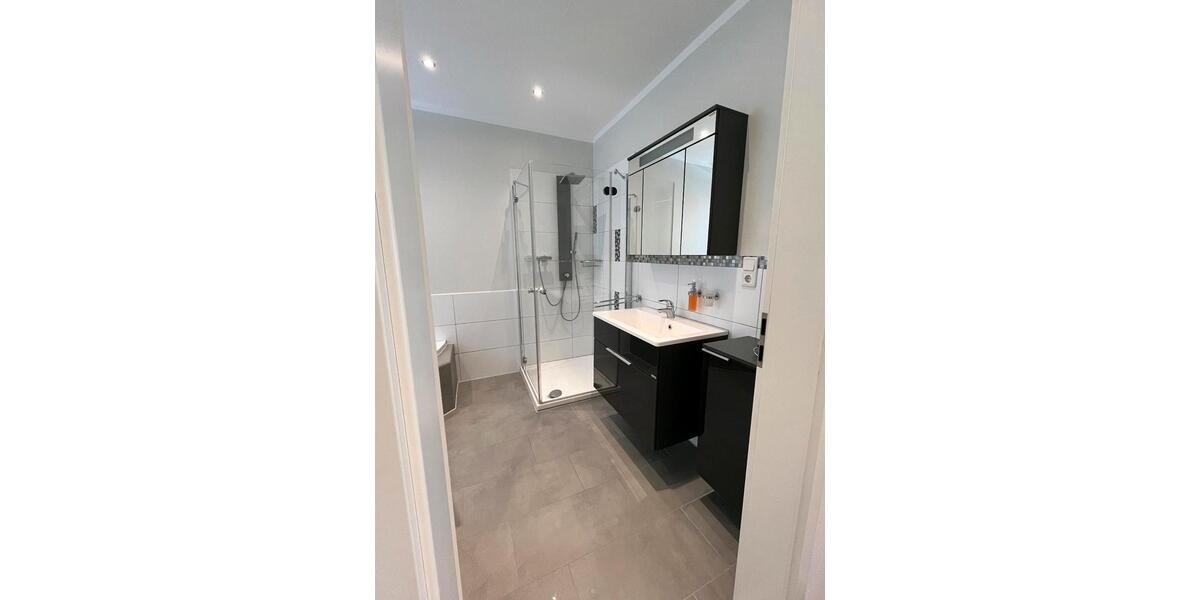 Elegant-moderne EG-Wohnung 2 zimmer