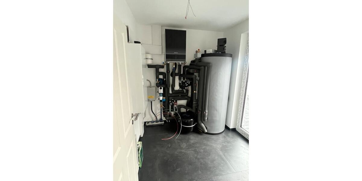 DHH Erstbezug nach Neubau 5 zimmer