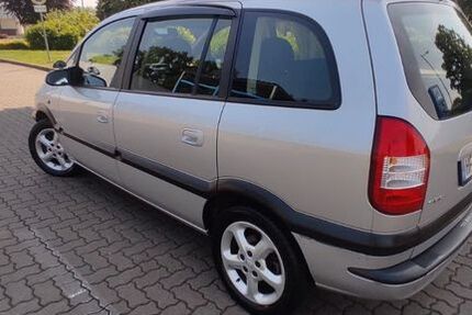 Opel Zafira 244.000 km 1.200 € Herford 32054