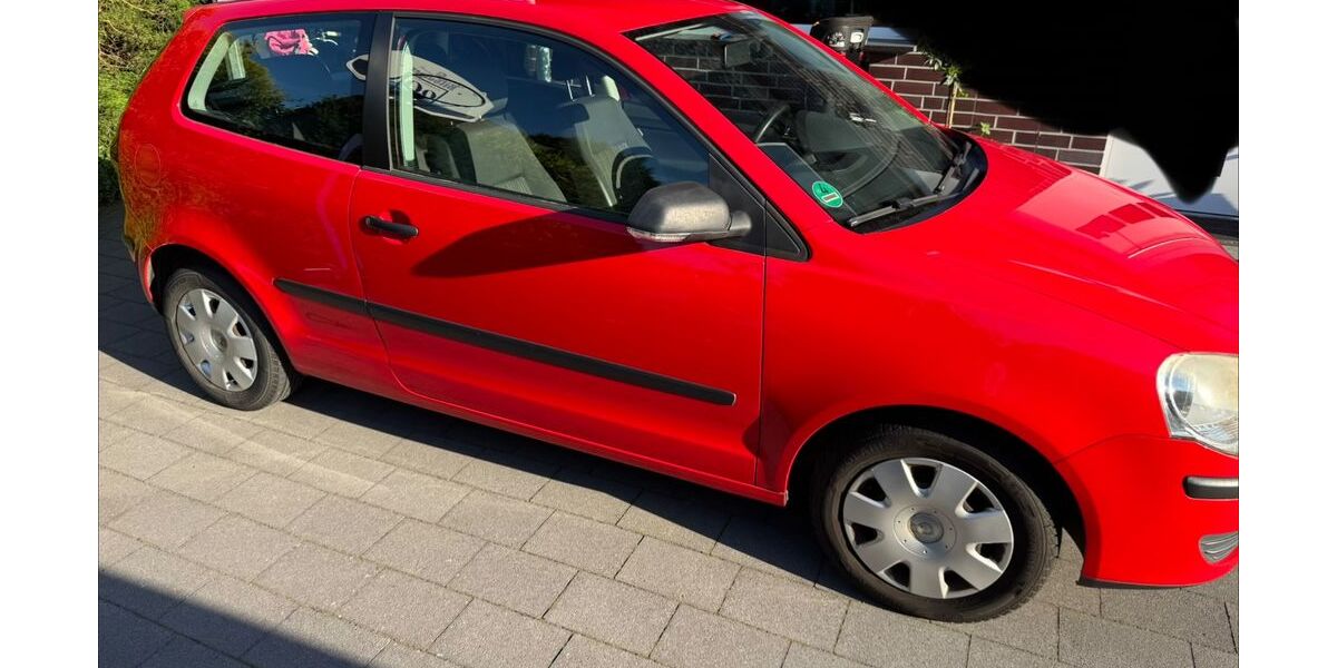 VW Polo 131.500 km 2.100 &euro; GÜTERSLOH 33335