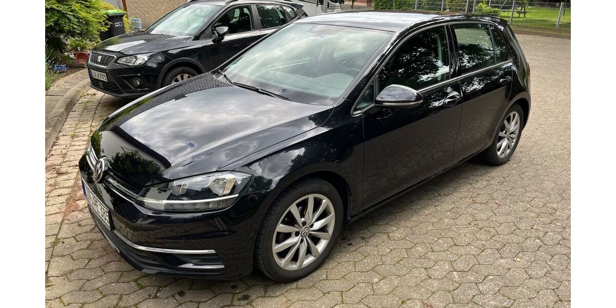 VW Golf 86.000 km 12.850 &euro; Leopoldshöhe 33818
