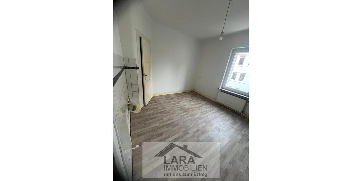 Etagenwohnung Bielefeld Gadderbaum - 3 Zimmer, 90 m&sup2;, 700&euro; | Angebot:24769494