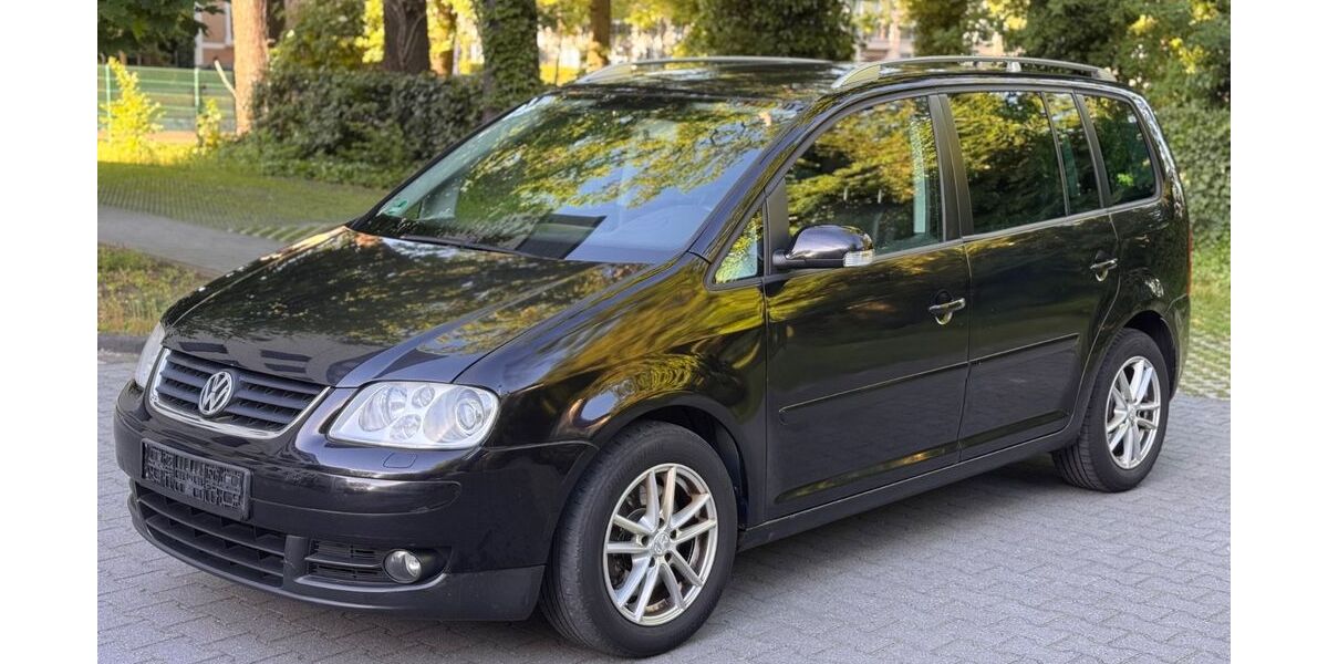 VW Touran 282.000 km 2.600 &euro; Gütersloh 33330