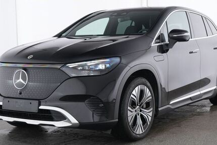 Mercedes EQE SUV