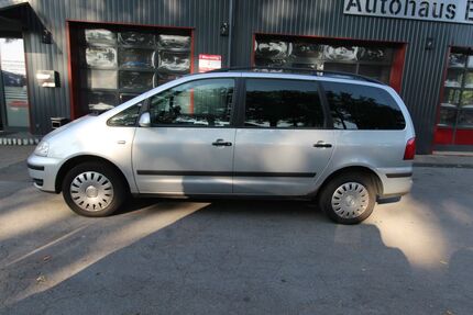 VW Sharan 295.200 km 3.550 € Schloß Holte 33758