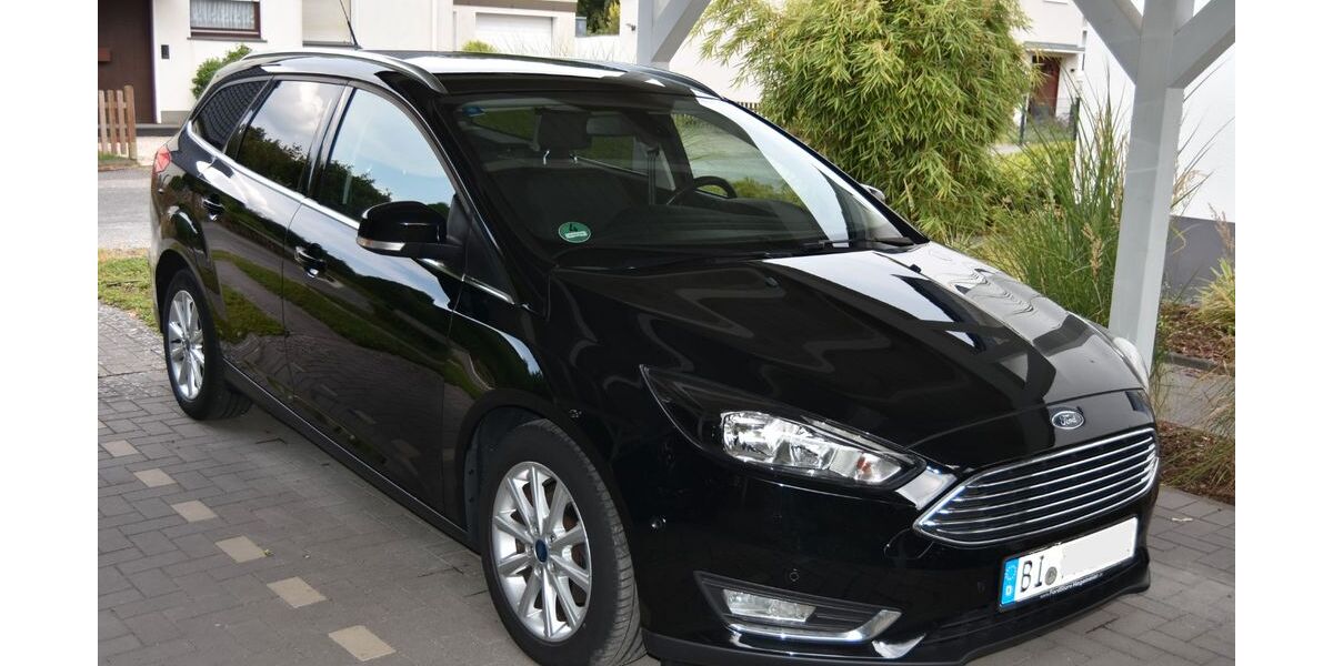 Ford Focus 86.000 km 6.999 &euro; Bielefeld 33719