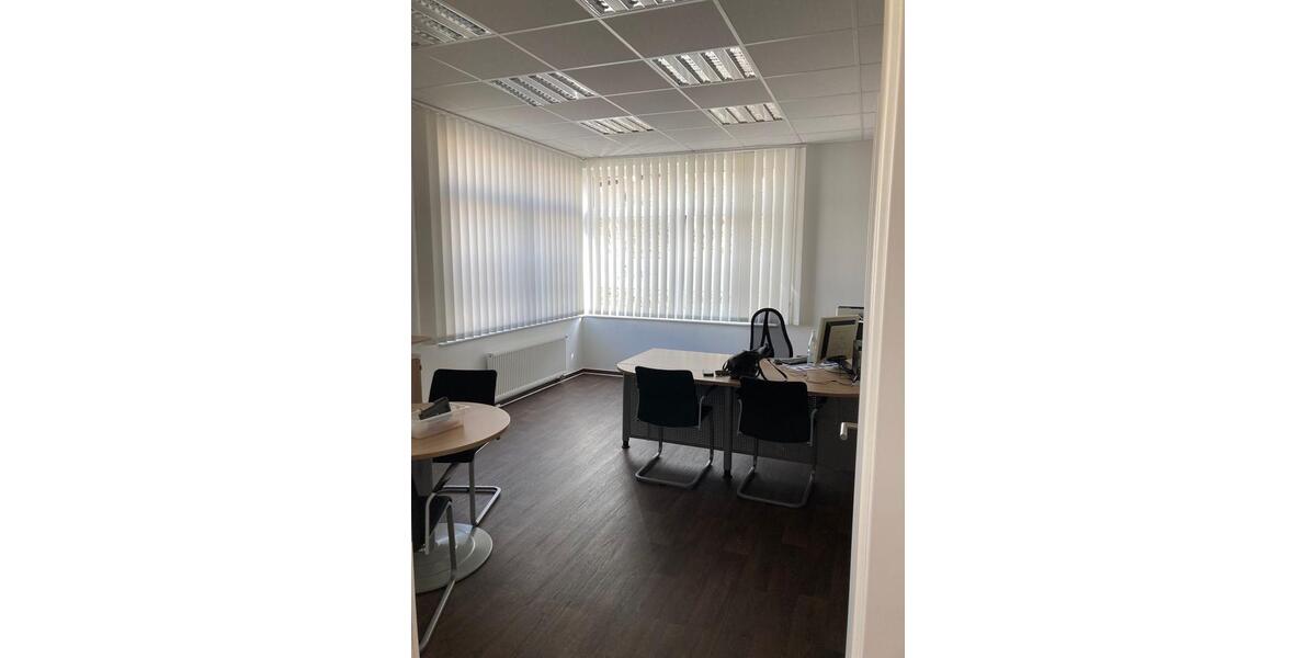 Büro Praxis Geschäftsräume in Dissen a TW zimmer