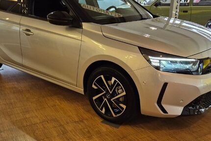 Opel Corsa 13.700 km 20.900 &euro; Halle 33790