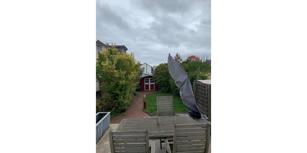 Reihenhaus Versmold - 3 Zimmer, 75 m&sup2;, 1.100&euro; | Angebot:26335415