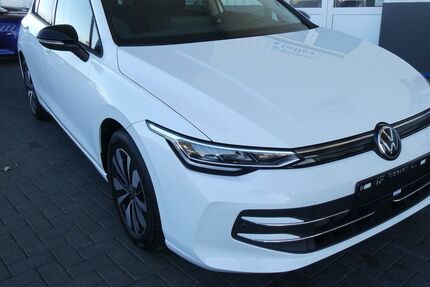 VW Golf 24.690 km 26.900 € Paderborn 33106