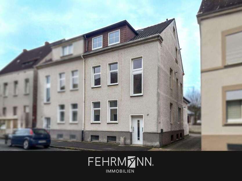 Haus zum Kaufen in Lage 220.000 € 185 m²