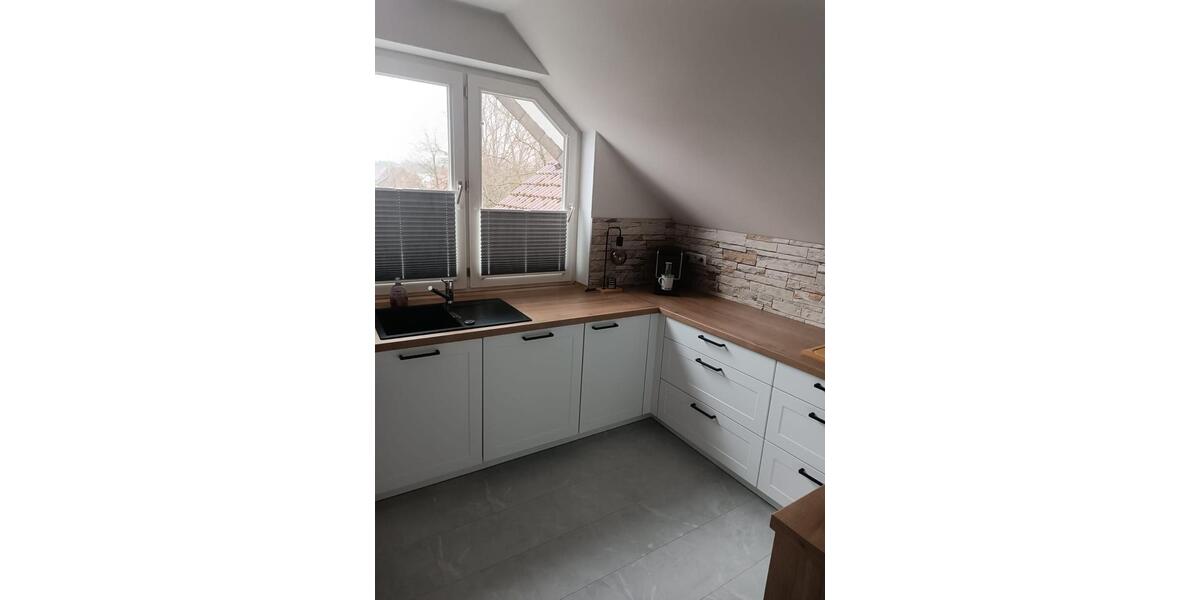 Dachgeschoßwohnung Oerlinghausen - 3 Zimmer, 90 m&sup2;, 260.000&euro; | Angebot:25632637