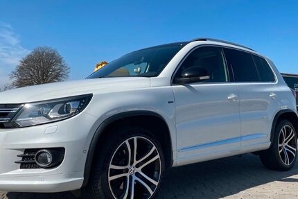 VW Tiguan 149.250 km 19.499 &euro; Detmold 32758