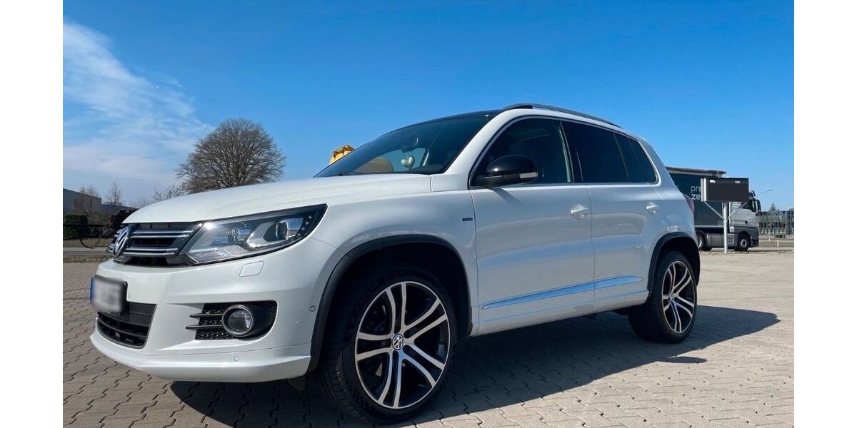 VW Tiguan 149.250 km 19.499 &euro; Detmold 32758