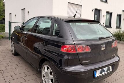 Seat Ibiza 225.000 km 1.690 &euro; Hiddenhausen 32120