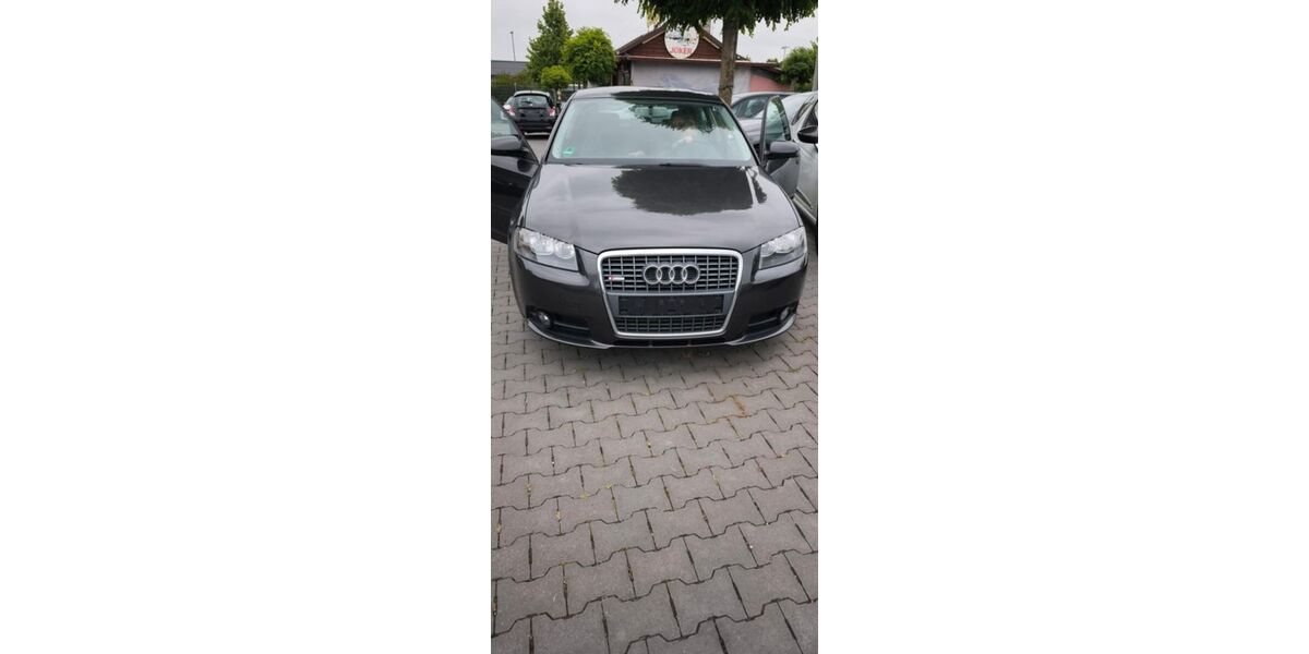 Audi A3 196.000 km 2.500 &euro; Rietberg 33397