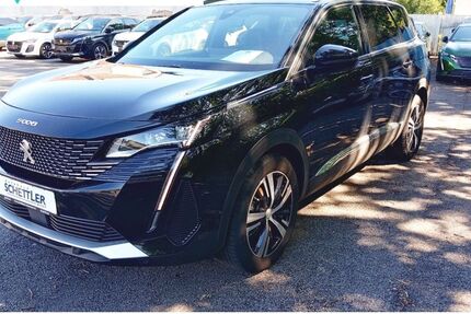 Peugeot 5008 16.498 km 29.890 &euro; Bielefeld 33602