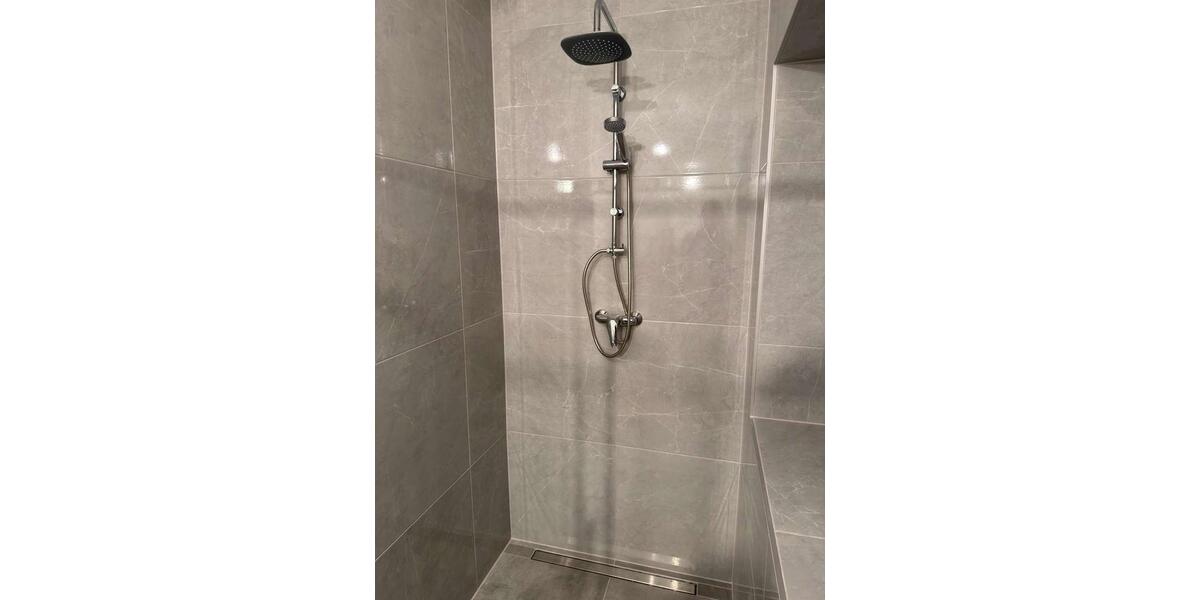 Etagenwohnung Bielefeld - 5 Zimmer, 122 m&sup2;, 1.290&euro; | Angebot:26099695
