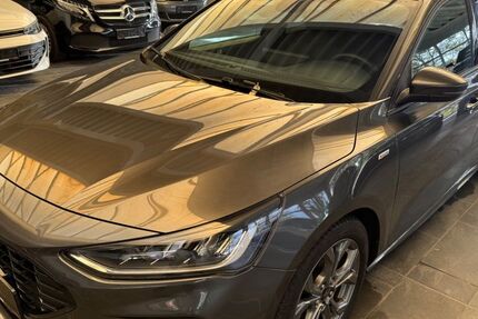 Ford Focus 42.500 km 17.899 &euro; Versmold 33775