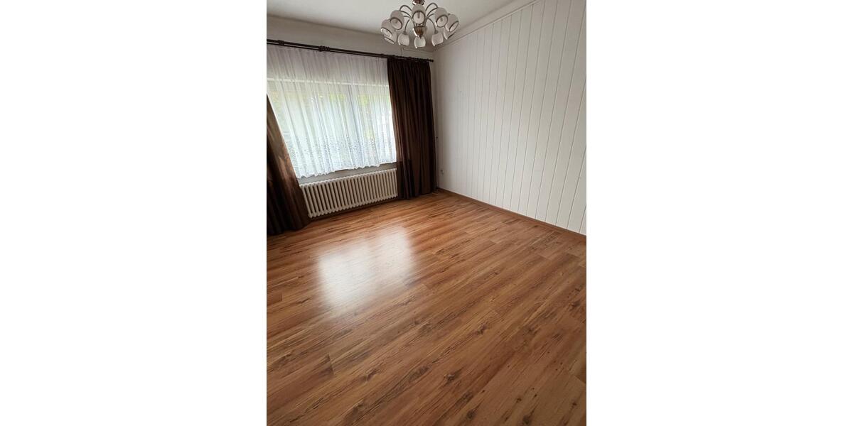 Einfamilienhaus Bünde - 6 Zimmer, 153 m&sup2;, 230.000&euro; | Angebot:27108843