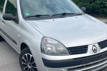 Renault Clio 235.000 km 1.150 &euro; Bielefeld 33689
