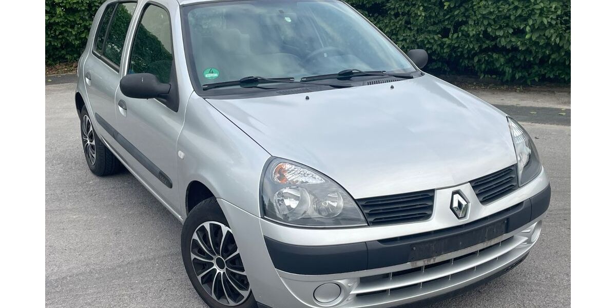Renault Clio 235.000 km 1.150 &euro; Bielefeld 33689