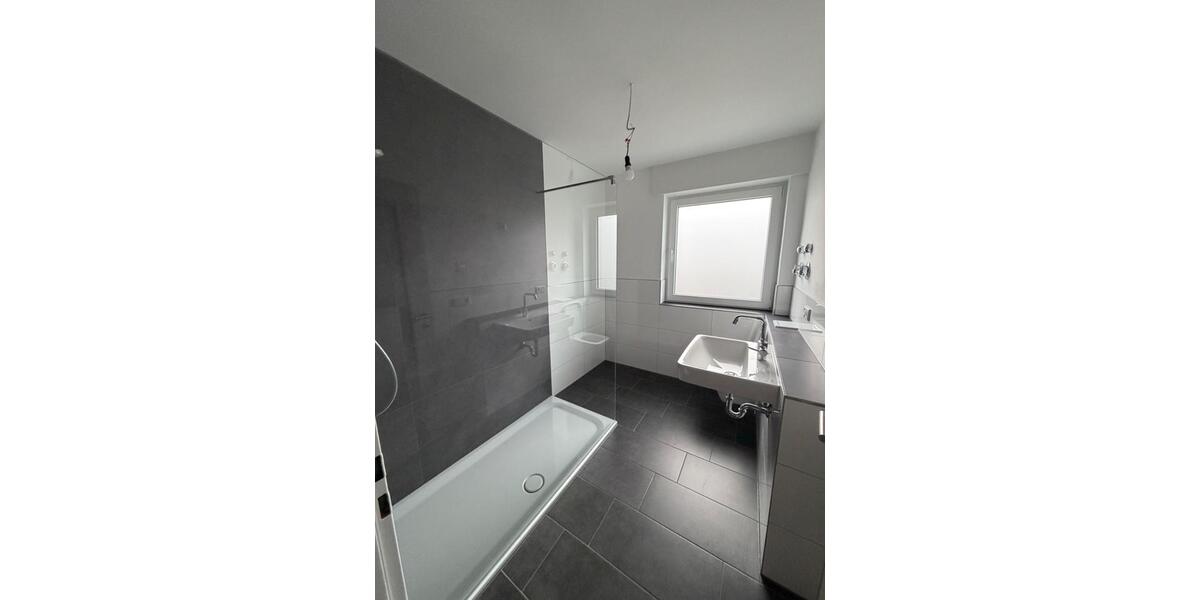 Etagenwohnung Werther (Westfahlen) - 3 Zimmer, 100 m&sup2;, 1.250&euro; | Angebot:26447955