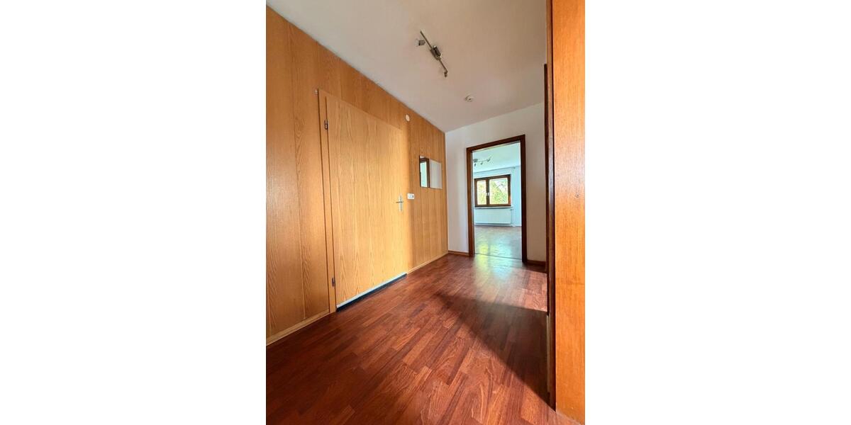 Etagenwohnung Bielefeld Jöllenbeck - 2 Zimmer, 62 m&sup2;, 540&euro; | Angebot:26414767