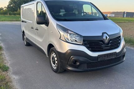 Renault Trafic 233.000 km 5.400 &euro; Rietberg 33397