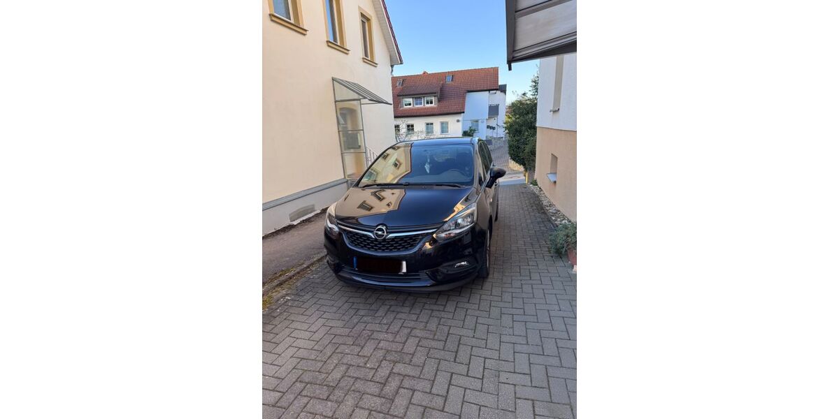 Opel Zafira Tourer 116.000 km 8.999 &euro; Bielefeld 33619