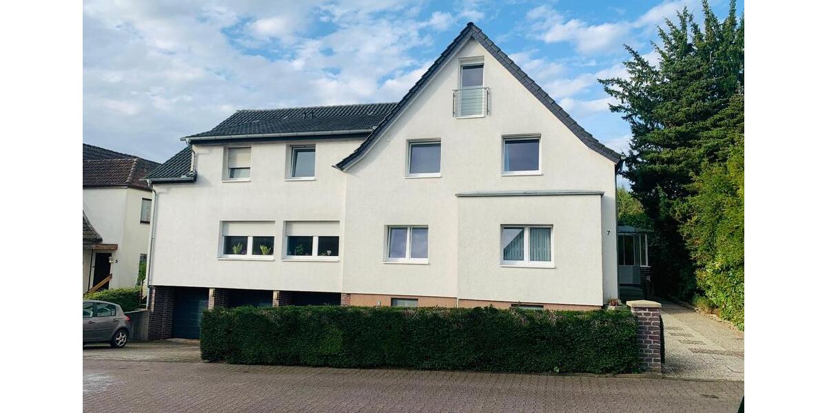 Attraktive 2,5-Zimmer-Wohnung mit großer überdachter Terrasse und 2.5 zimmer