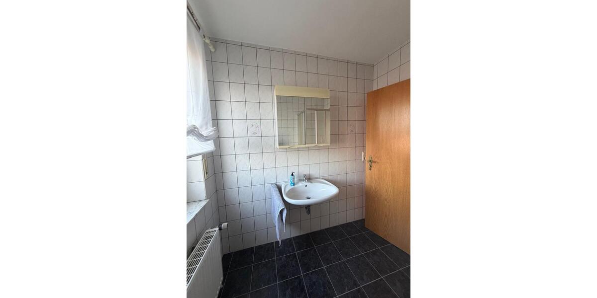 Großzügiges Einfamilienhaus in Klinikumsnähe – provisionsfrei 8 zimmer