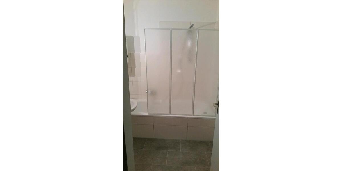 Etagenwohnung Bielefeld Schildesche - 2 Zimmer, 64 m&sup2;, 185.000&euro; | Angebot:27096057