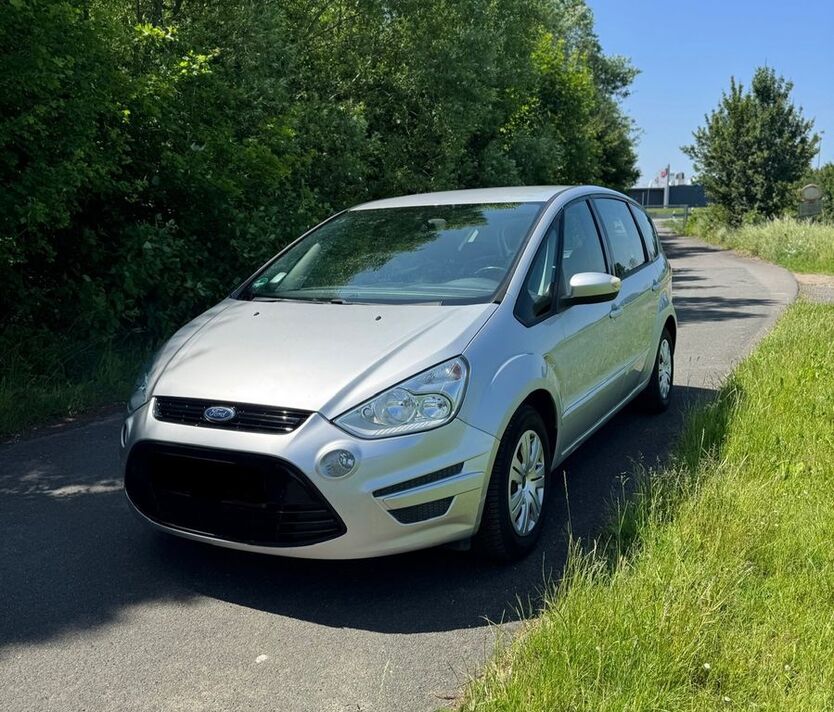 Ford S-Max 144.621 km 7.999 € Melle 49324
