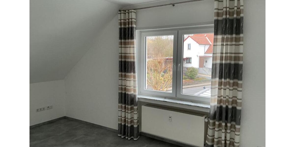 Dachgeschoßwohnung Kirchlengern - 2 Zimmer, 80 m&sup2;, 850&euro; | Angebot:25389692