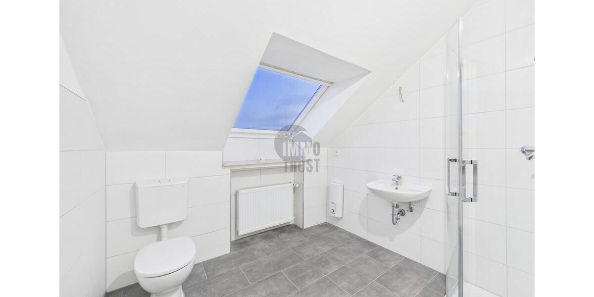 Dachgeschoßwohnung Kirchlengern - 3 Zimmer, 85 m&sup2;, 650&euro; | Angebot:25539400